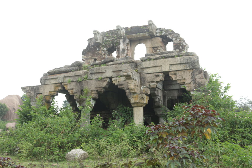 Photo of Journey to the unheard history of Chotanagpur : Navratnagarh, Gumla, Jharkhand by anila