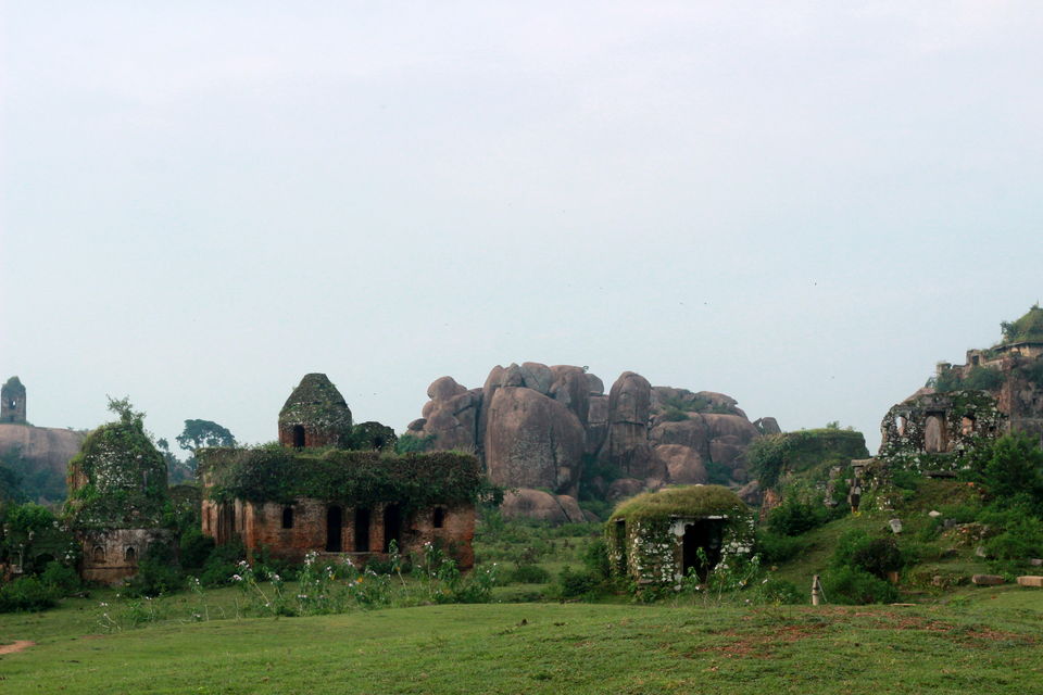 Photo of Journey to the unheard history of Chotanagpur : Navratnagarh, Gumla, Jharkhand by anila