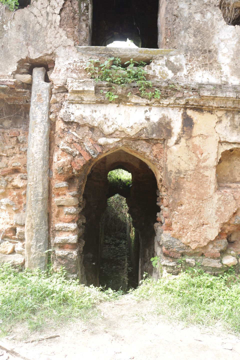 Photo of Journey to the unheard history of Chotanagpur : Navratnagarh, Gumla, Jharkhand by anila