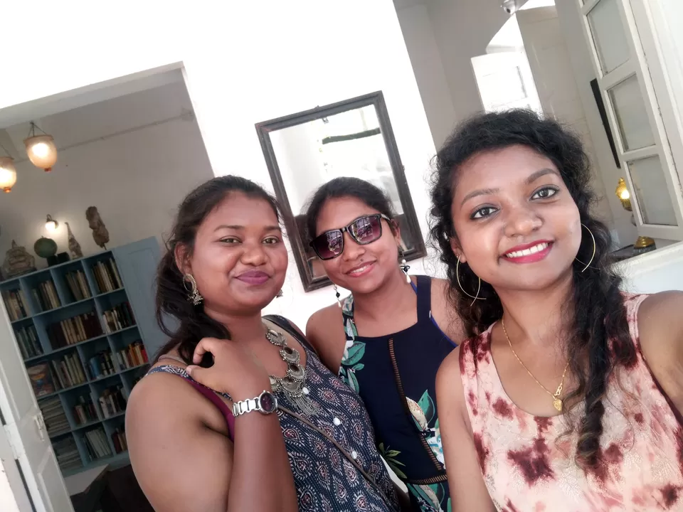 Photo of Cafe des Arts, Suffren Street, White Town, Puducherry, India by anila