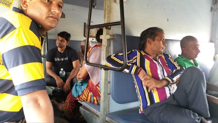 Photo of Essence of Sleeper Class in Purushottam Express by Avinash Singh
