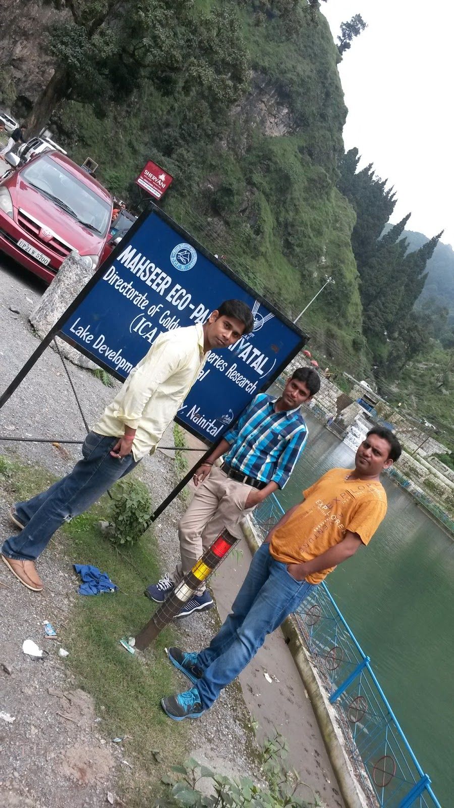 Photo of Cheap Weekend Getaway to Nainital by Avinash Singh