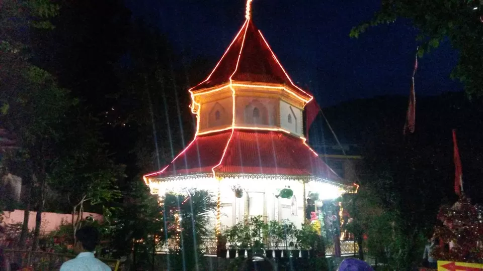 Photo of Naina Devi Temple, Ayarpatta, Nainital, Uttarakhand, India by Avinash Singh