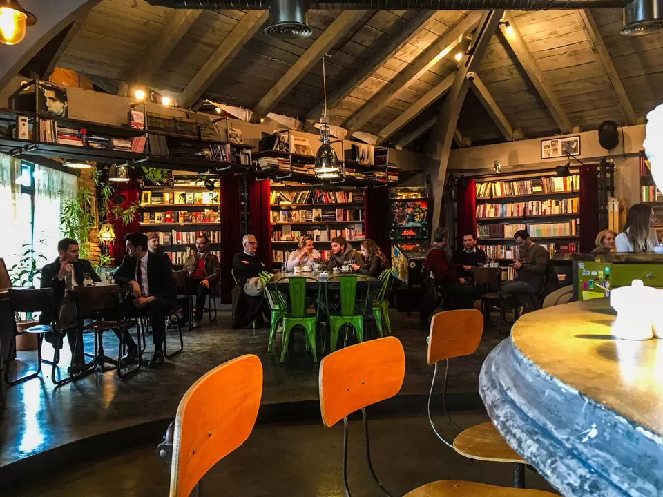 Photo of Soma Book Station, Fazli Grajqevci, Prishtina by Lemuel Dsouza