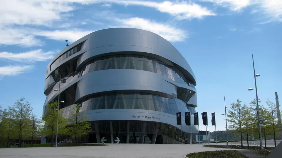 Photo of Mercedes-Benz Museum, Mercedesstraße, Stuttgart, Germany by Lemuel Dsouza