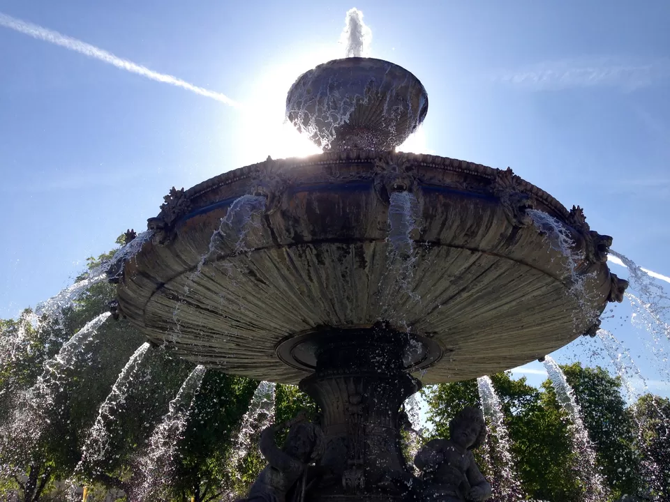 Photo of Schlossplatz, Schloßplatz, Stuttgart, Germany by Lemuel Dsouza