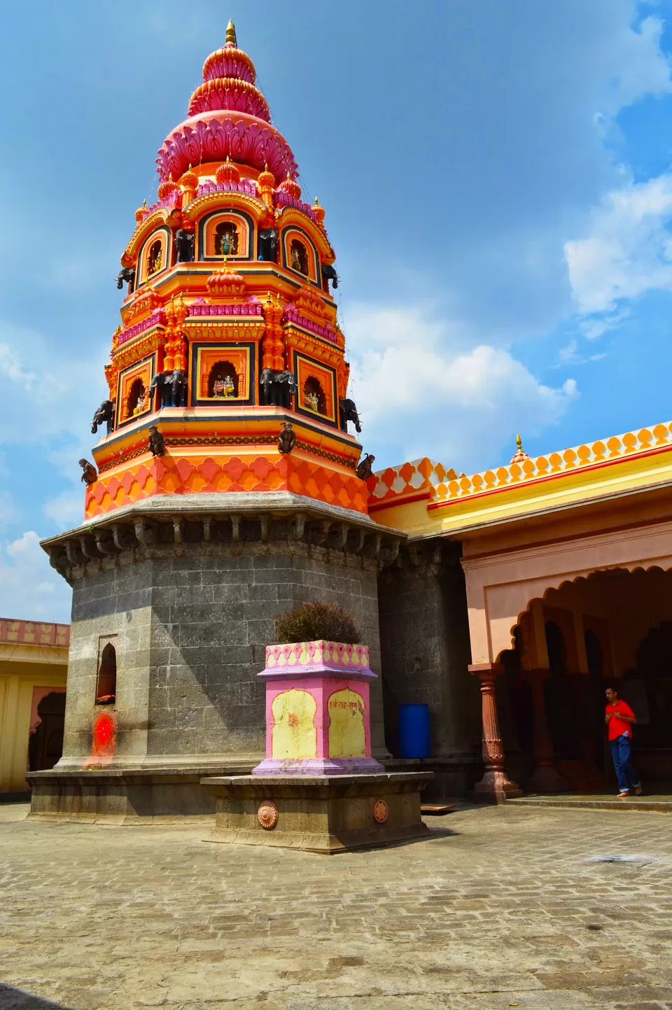 Photo of Moreshwar Temple, Morgaon, Maharashtra, India by Vishal Londhe