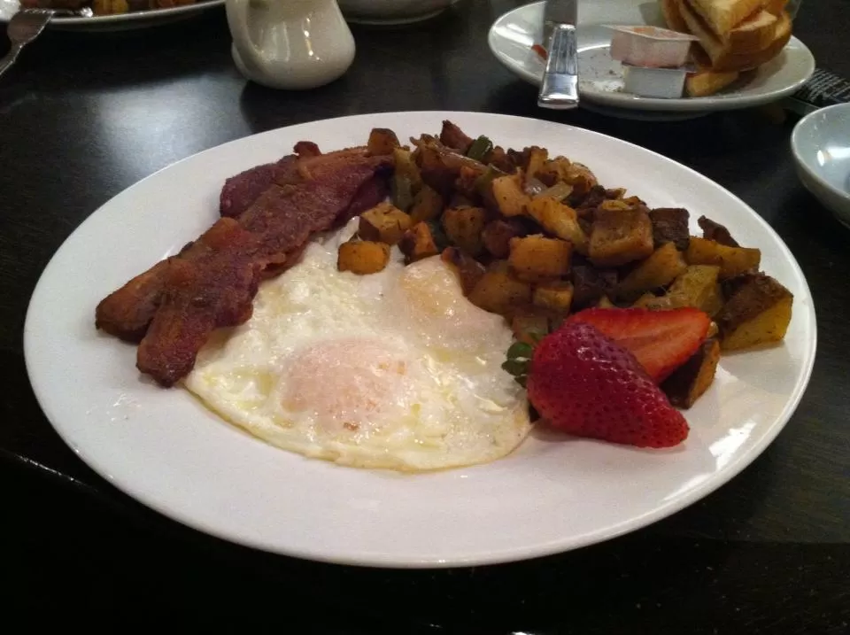 Photo of The Bristol Hotel, San Diego, CA, United States by Daisy