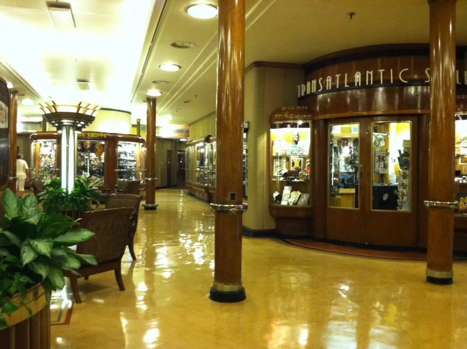 Photo of The Queen Mary, Queens Highway, Long Beach, CA, United States by Daisy