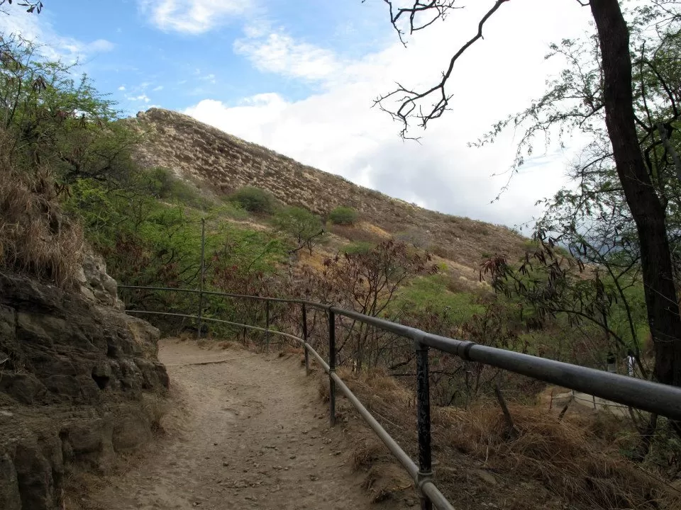 Photo of Diamond Head State Park, Honolulu, HI, United States by Daisy