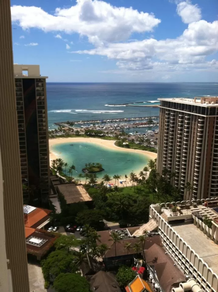 Photo of Hilton Hawaiian Village Waikiki Beach Resort, Kalia Road, Honolulu, HI, United States by Daisy