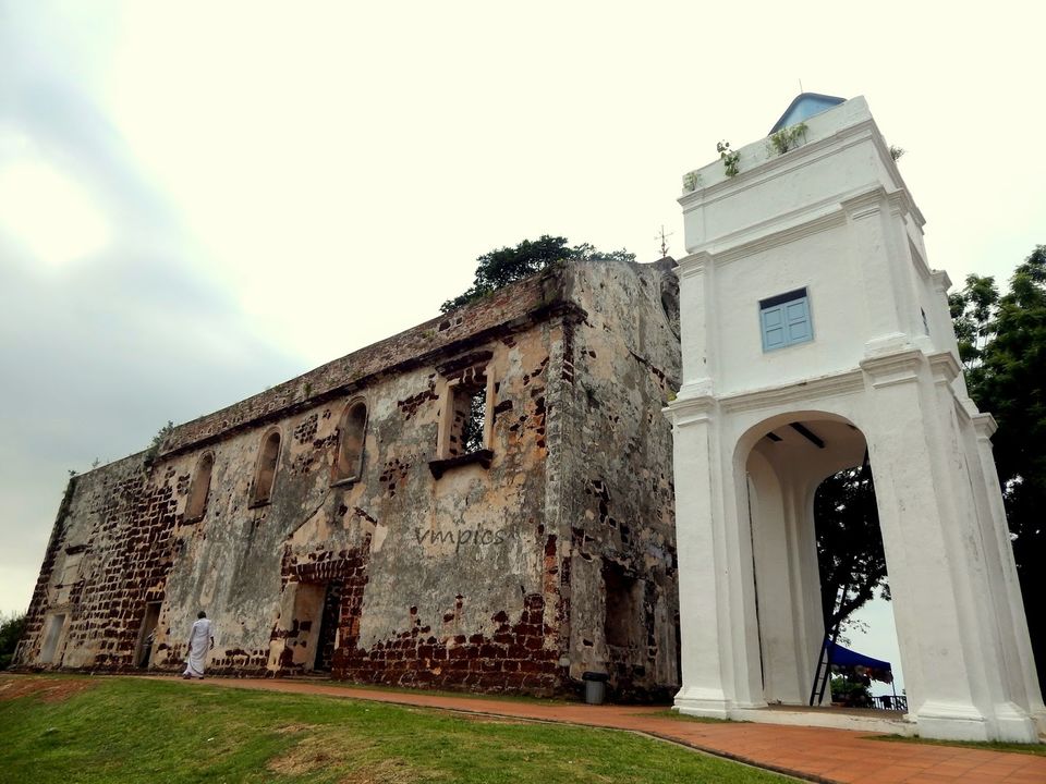 Photo of Porta de Santiago Bandar Hilir Malacca Malaysia by Vaisakhi Mishra
