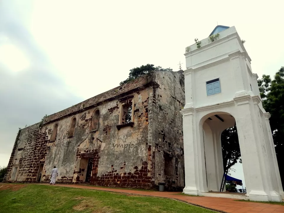 Photo of Porta de Santiago Bandar Hilir Malacca Malaysia by Vaisakhi Mishra