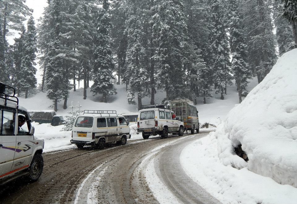 Photo of Winter Wish Well in Kashmir 4/11 by Vaisakhi Mishra