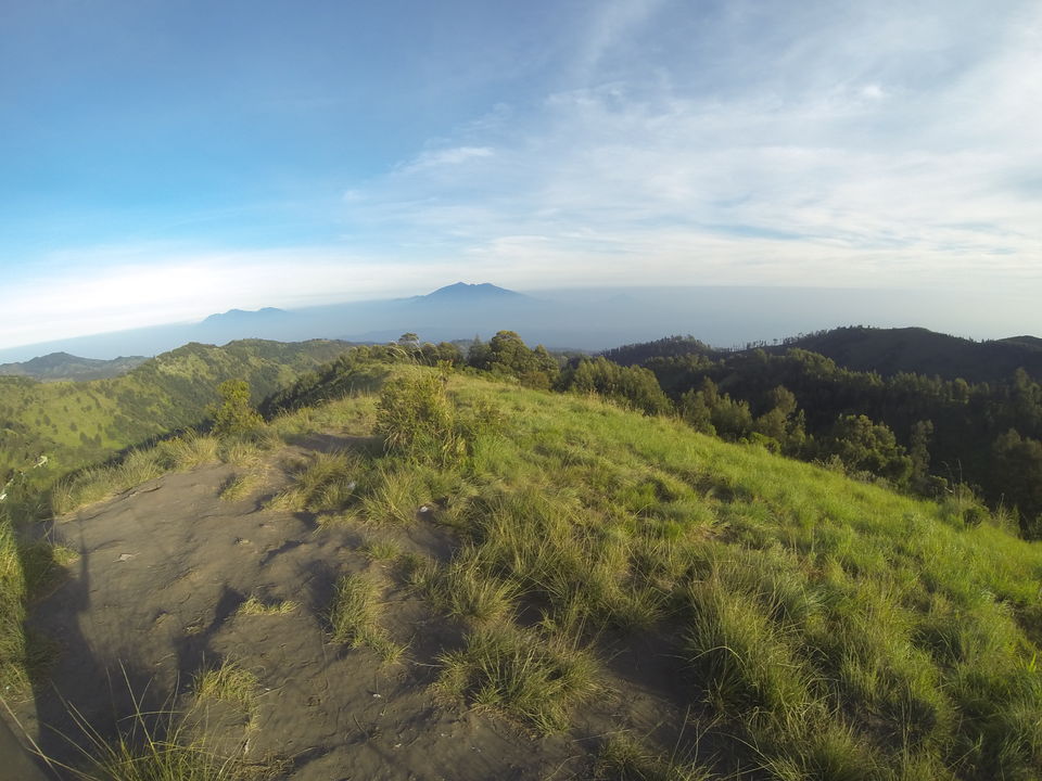 Photo of Mountain point of view. 12/14 by Nur Syahirah