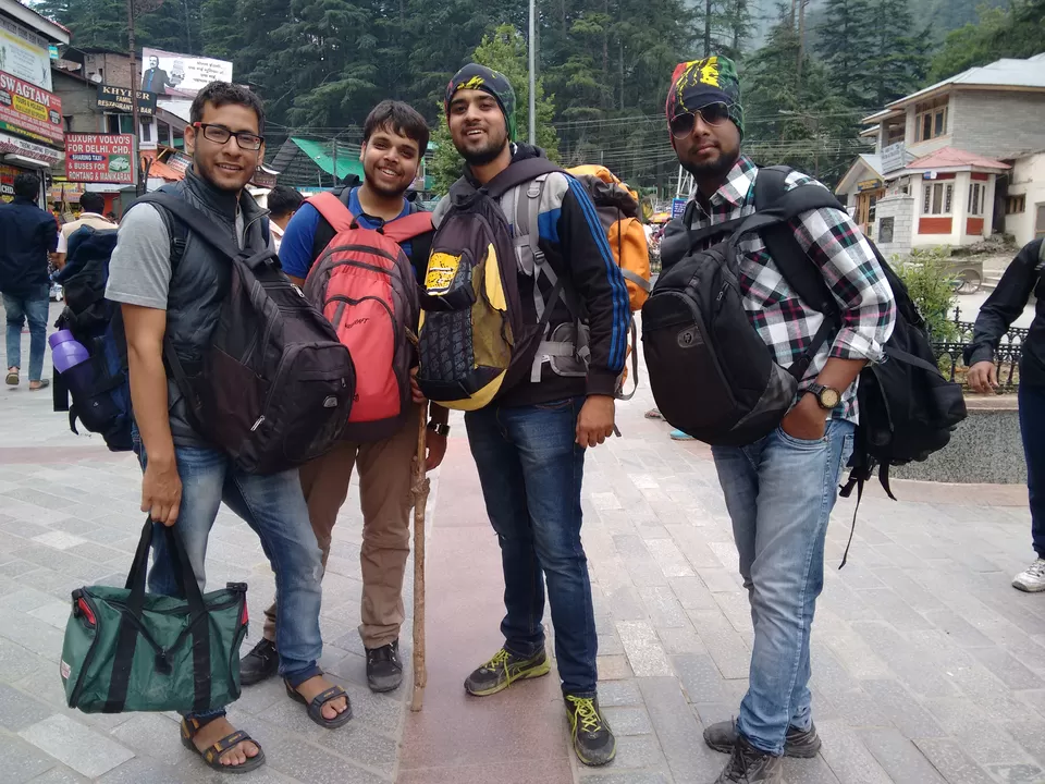 Photo of Manali, Manali, Himachal Pradesh, India by Shashwat Bhardwaj