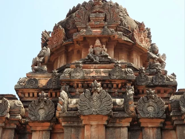 Photo of Sri Virupaksha Temple, Hampi, Karnataka, India by Shoumava A Sengupta