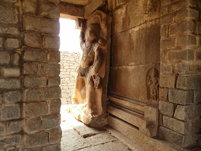 Photo of Sri Virupaksha Temple, Hampi, Karnataka, India by Shoumava A Sengupta