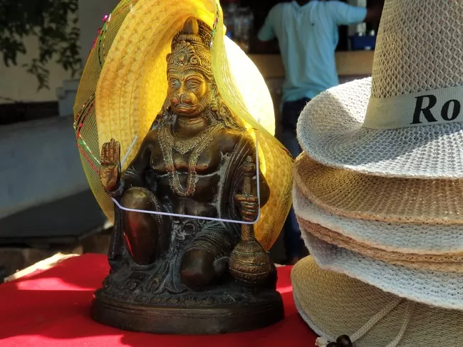 Photo of Sri Virupaksha Temple, Hampi, Karnataka, India by Shoumava A Sengupta