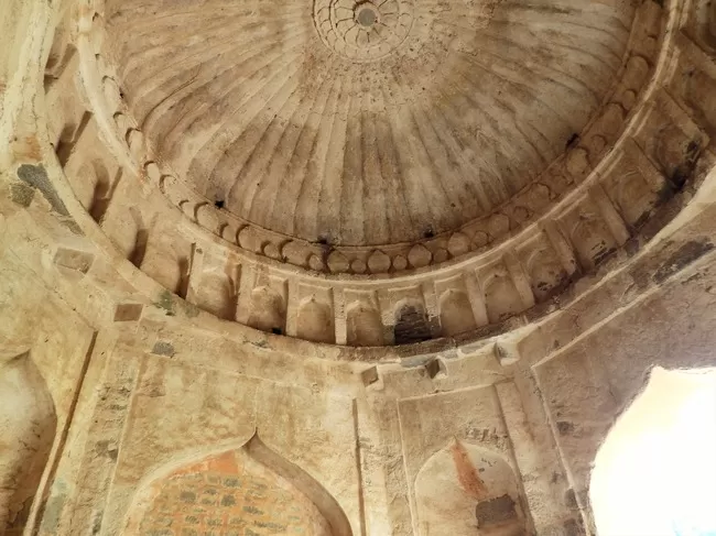 Photo of Sri Virupaksha Temple, Hampi, Karnataka, India by Shoumava A Sengupta