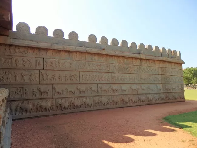 Photo of Sri Virupaksha Temple, Hampi, Karnataka, India by Shoumava A Sengupta