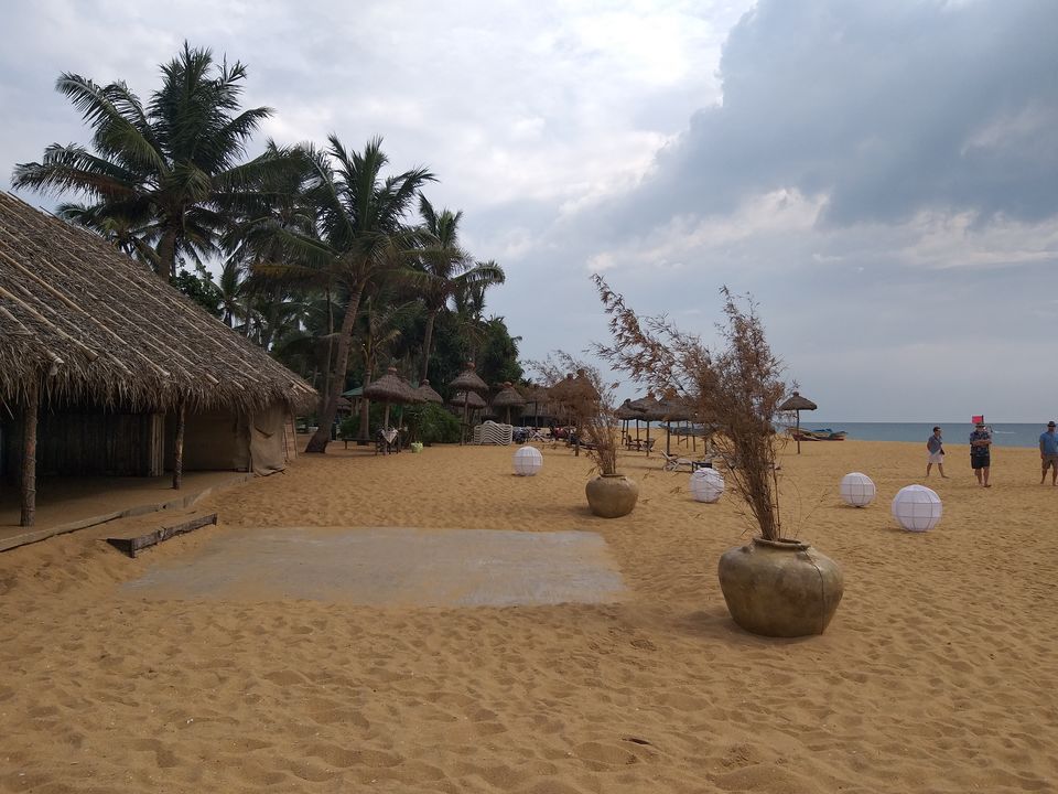 Photo of Mount Lavinia Hotel, Hotel Road, Dehiwala-Mount Lavinia, Sri Lanka by Shoumava A Sengupta