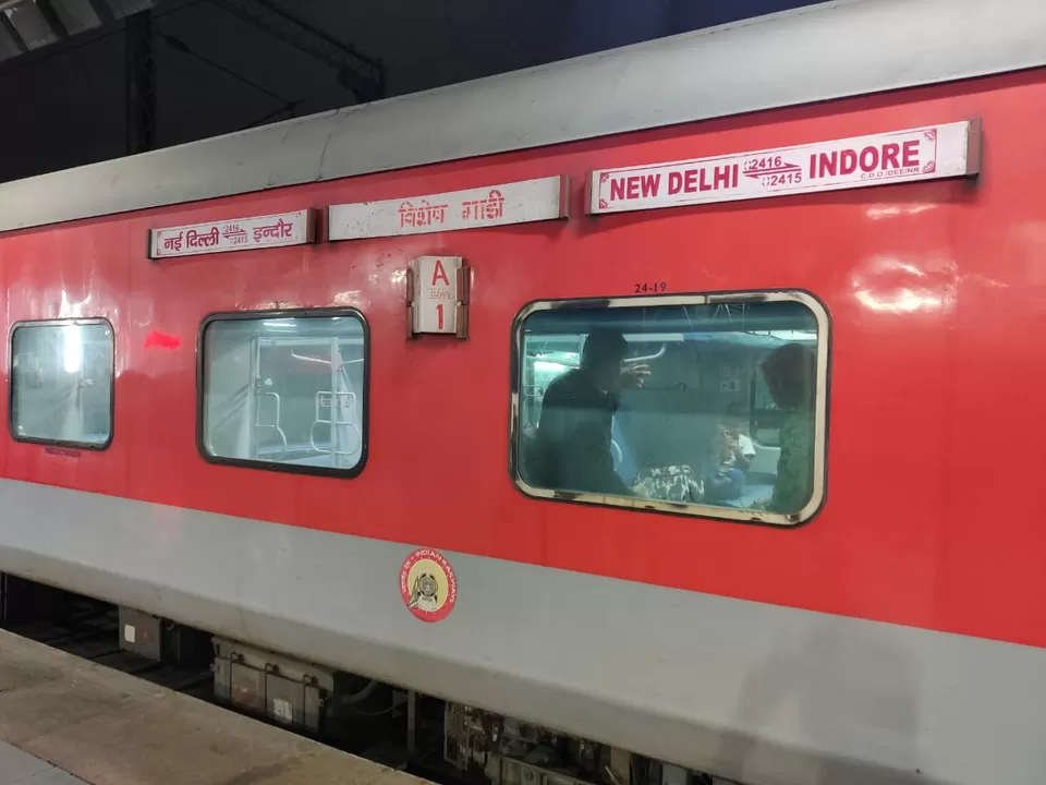 Photo of New Delhi Railway Station by Jay