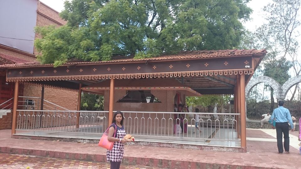 Photo of Prati-Shirdi 40kms away from Pune 7/9 by Harish Shetty