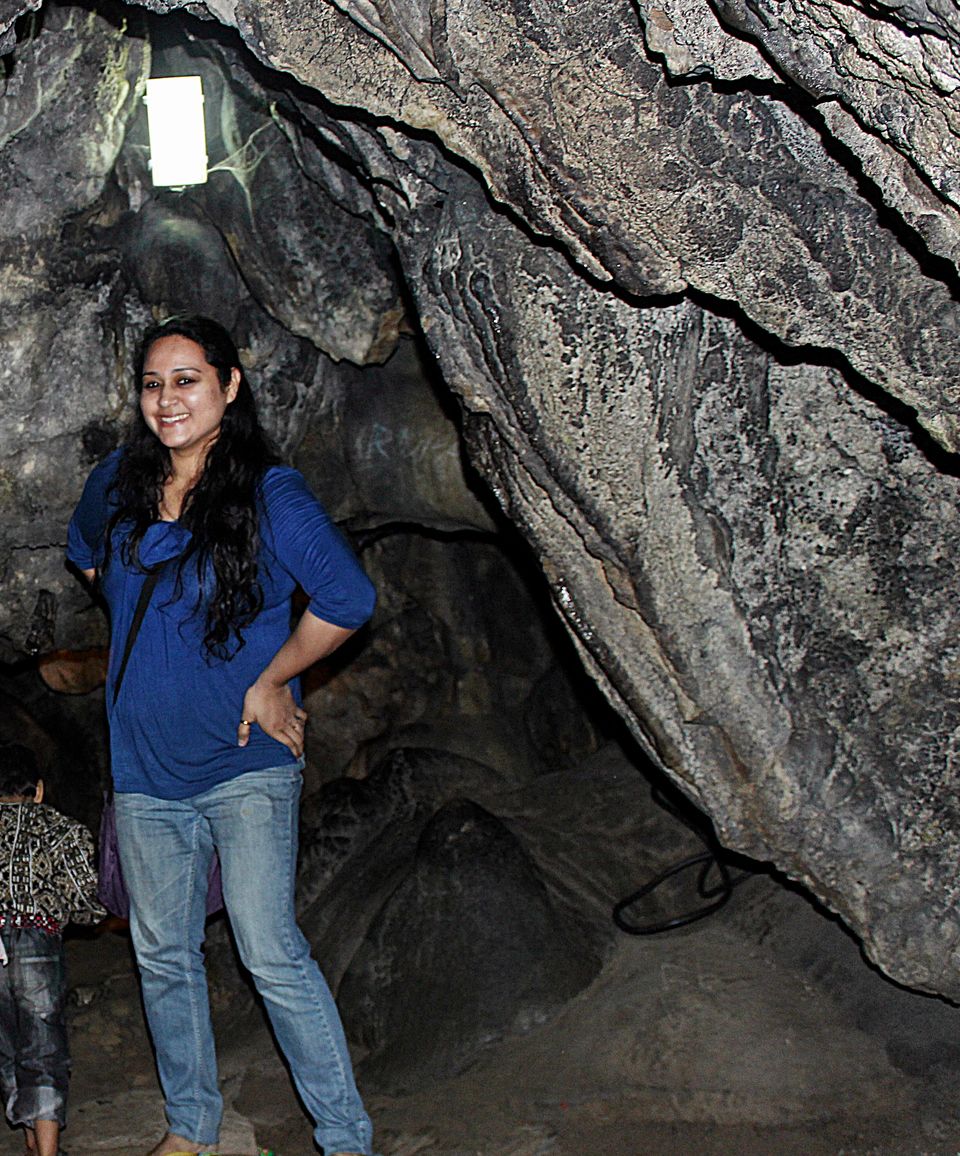 Photo of Asia's Cleanest Village, Mawsmai Cave and a Live Root Bridge! 13/13 by Varsha Singh