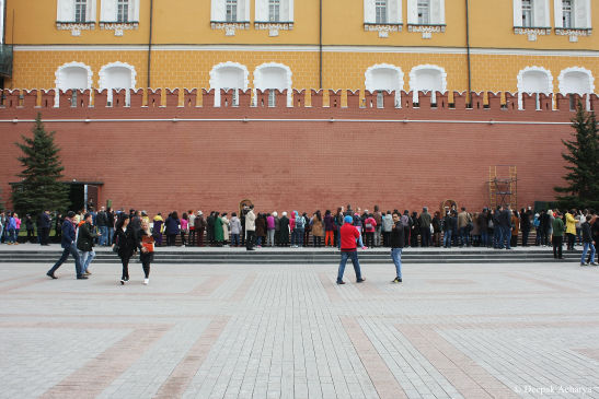 Photo of Say ‘Hi’ To Mighty Moscow 4/13 by Deepak Acharya