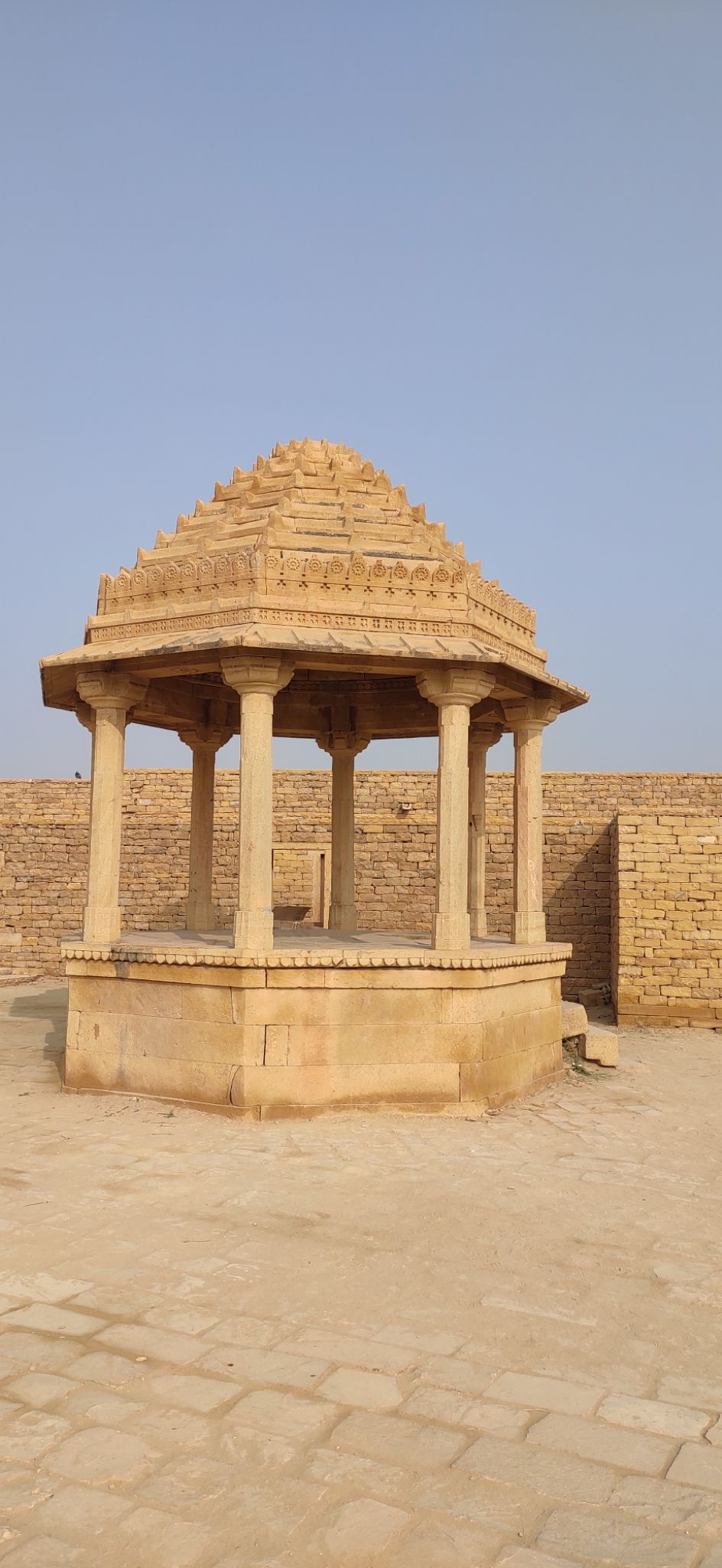 Photo of Gadisar Lake, Postal Colony, Jaisalmer, Rajasthan by Monika Swarna