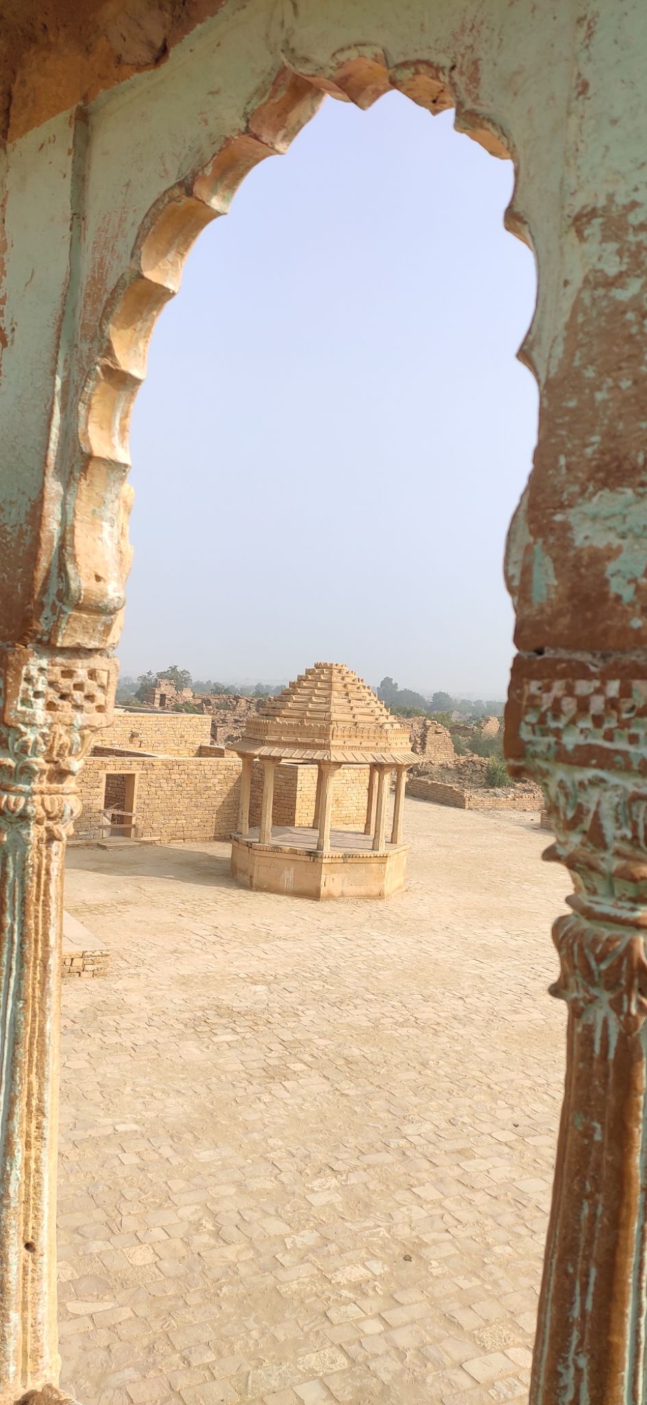 Photo of Gadisar Lake, Postal Colony, Jaisalmer, Rajasthan by Monika Swarna
