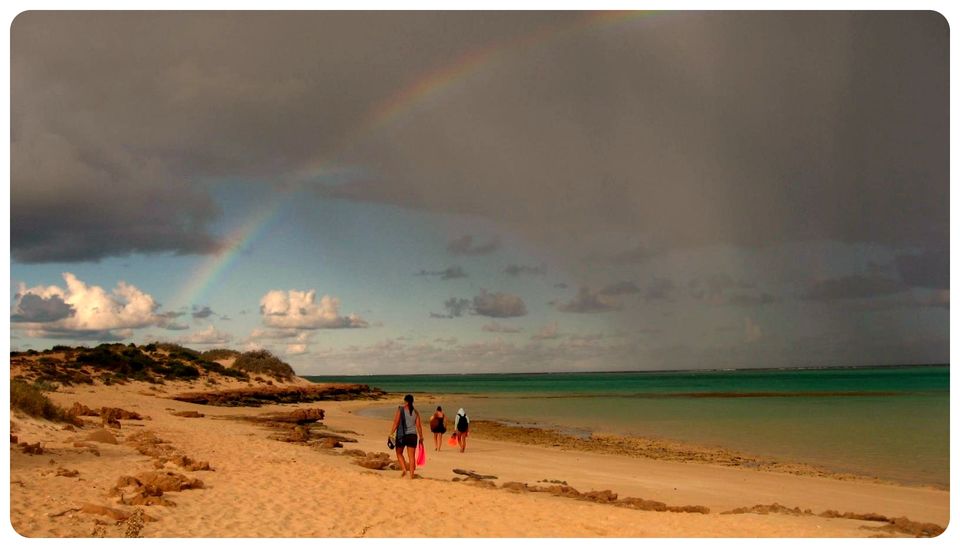 Hitchhiking Down the Westcoast of Australia Tripoto