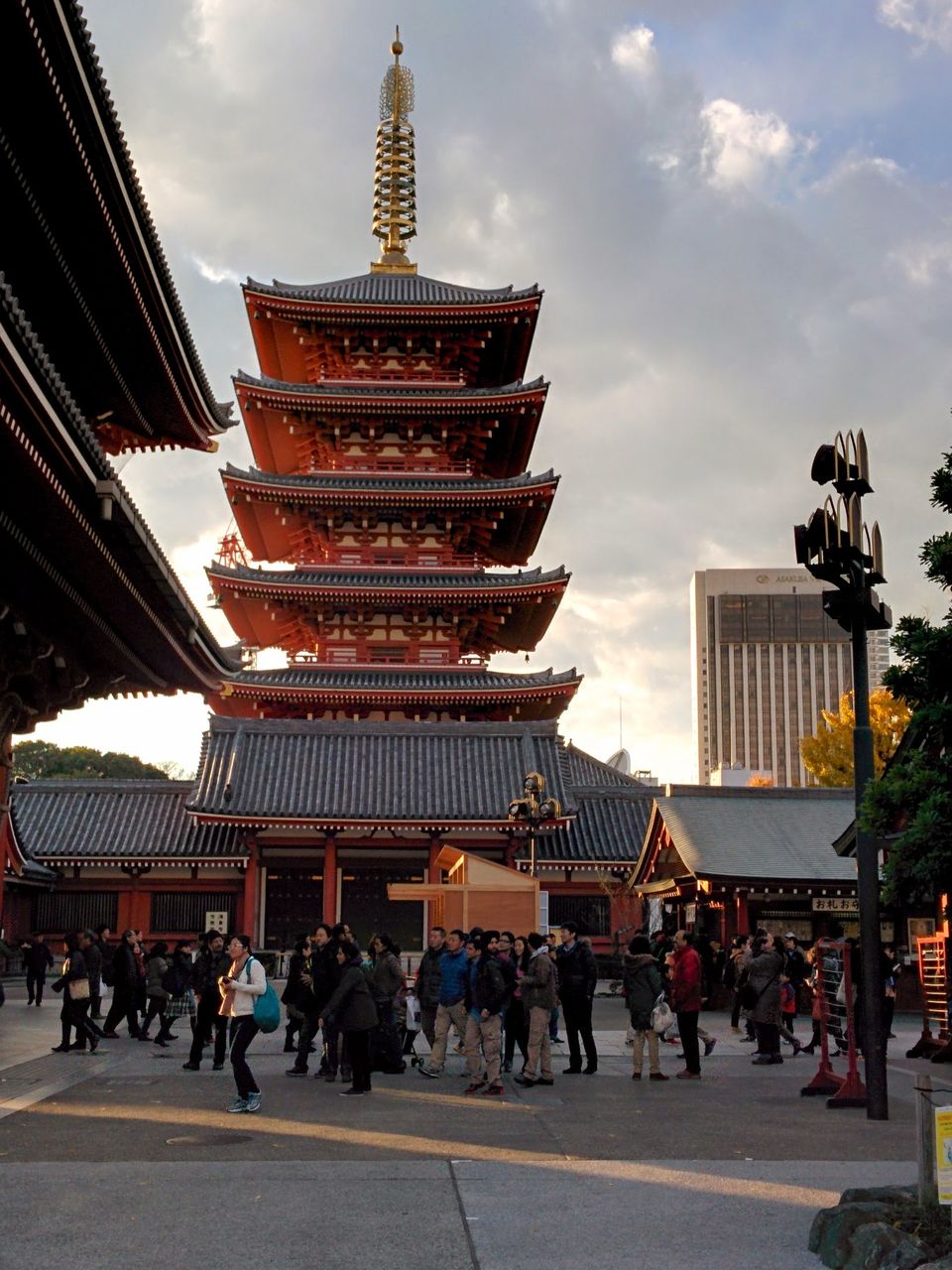 Photo of Japan: Part 1: Tokyo, Kyoto, Osaka 13/95 by Kaushal Vasa