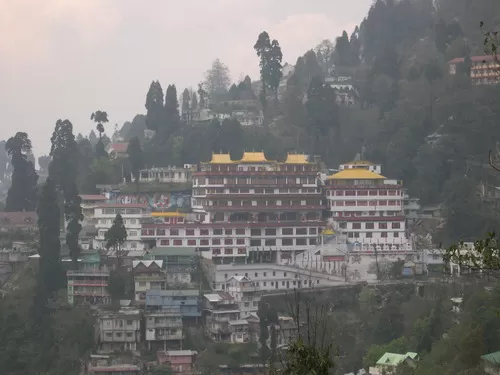 Photo of Dali Monastery, West Point, Darjeeling, West Bengal, India by Shoyeta chatterjee