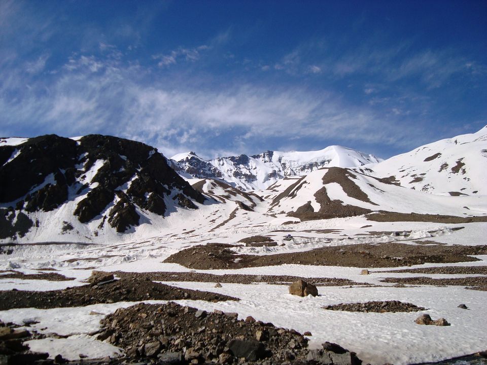 Photo of Kunzum Pass, Dhar Thachakarpo, Himachal Pradesh, India by Shoyeta chatterjee