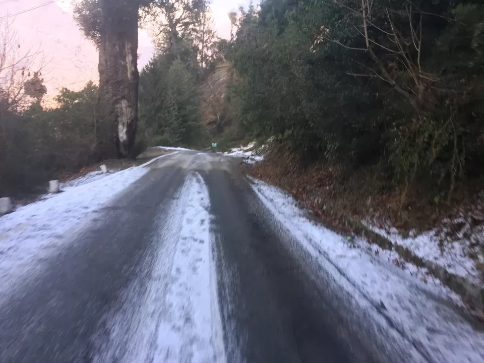 Photo of Auli Laga Joshimath, Uttarakhand, India by Rohith T V