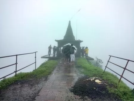 Photo of Flagship Point Of Peb Fort / Vikatgad, Maldunge, Maharashtra, India by Rohith T V
