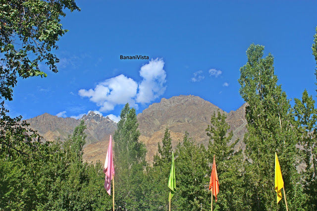 Photo of #SwipeRightToTravel Why I fall for Ladakh? 6/33 by Banani Das Dhar