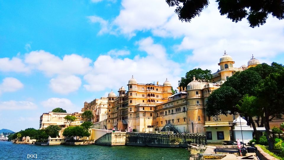 Photo of Udaipur: a beautiful white city 1/11 by Kush Shrivastava
