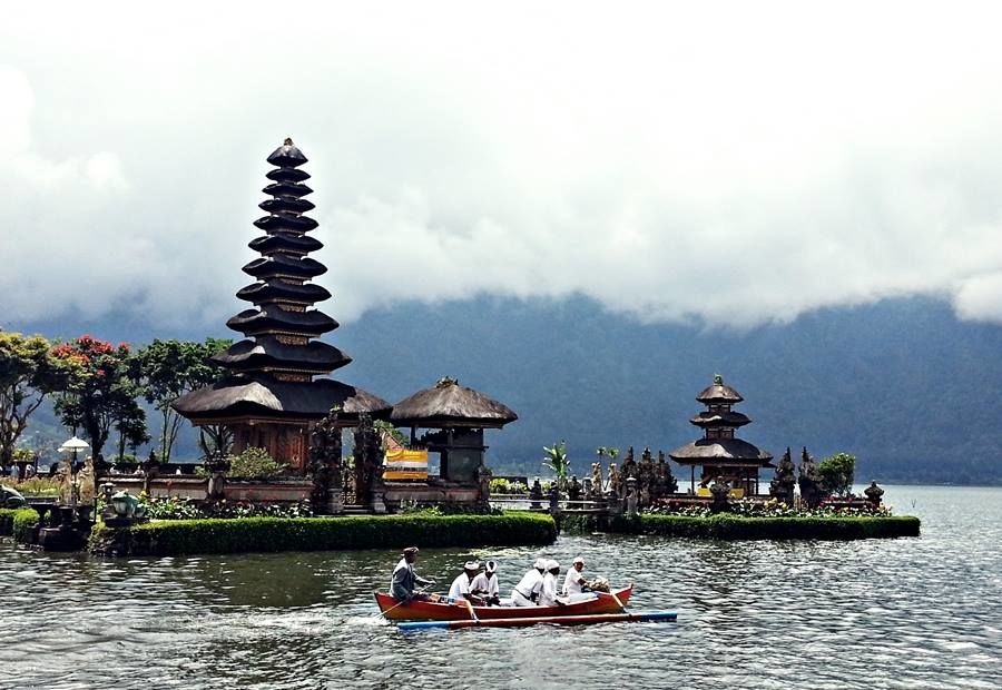 Photo of Bedugul Botanical Garden, Candikuning, Bali, Indonesia by mandy