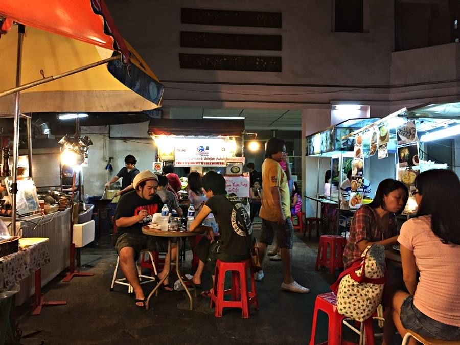Photo of 38 Sukhumvit Road Bangkok Thailand by mandy
