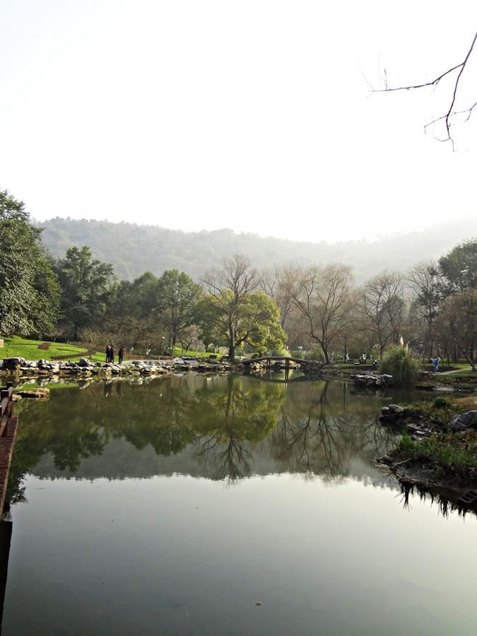 Photo of 中国浙江省杭州市西湖区太子湾公园西门 by mandy