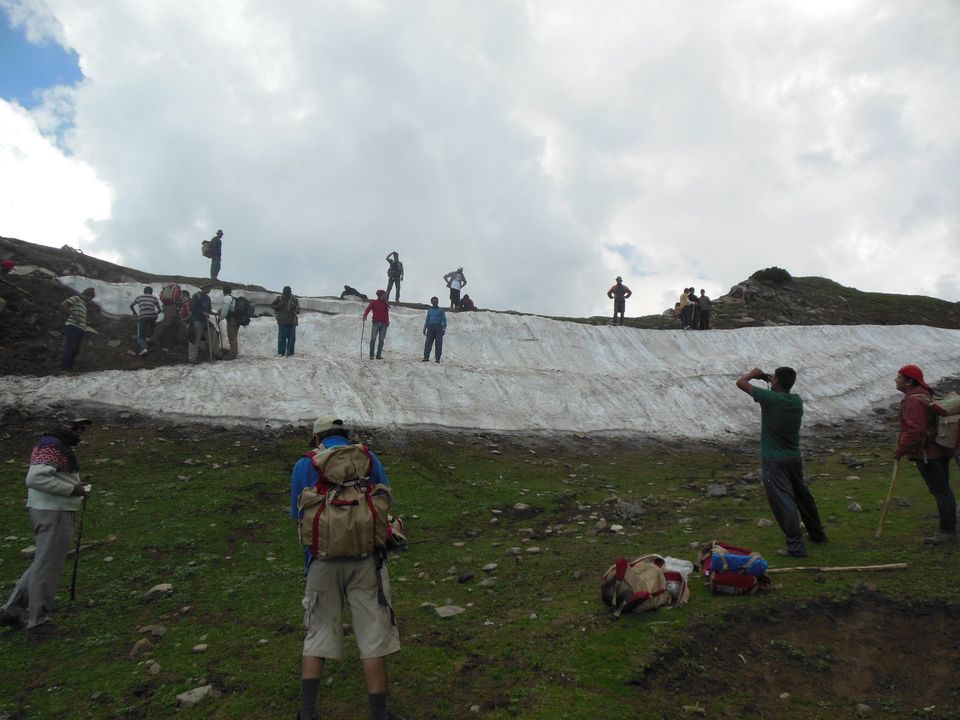 Photo of Saurkundi Pass Trekking (Himachal Pradesh) June-2013 28/71 by Bhargav Vyas