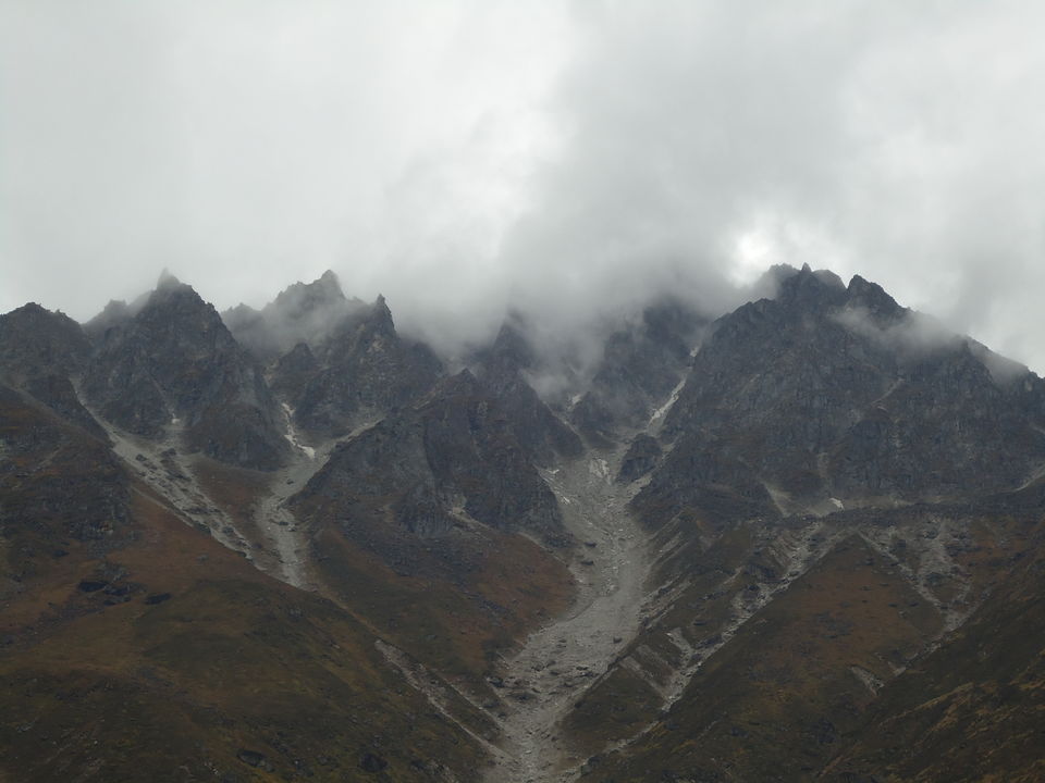 Photo of Valley of Flowers Trek (Sept.-17) 58/86 by Bhargav Vyas