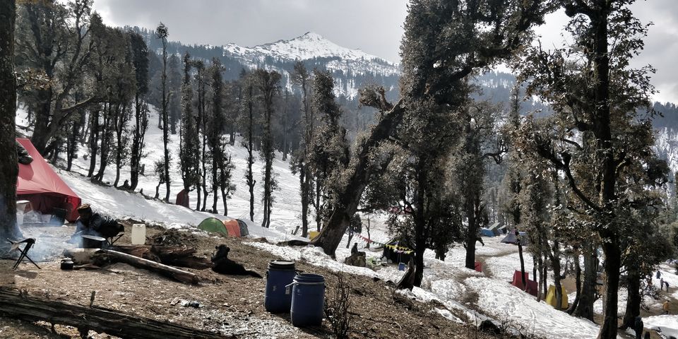 Photo of A winter trek to Kedarkantha 10/17 by sapna tiwari