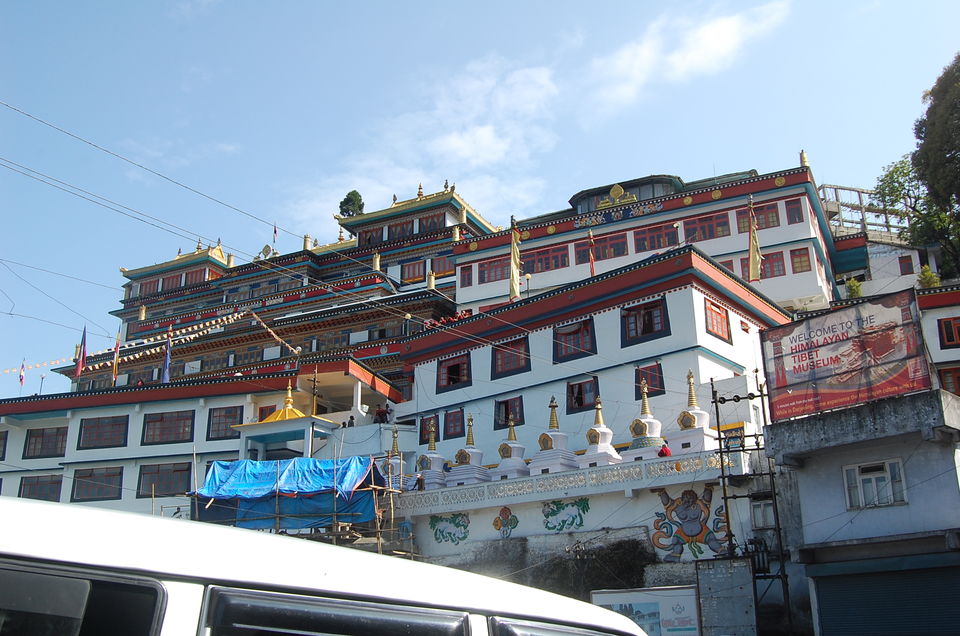 Photo of Darjeeling, West Bengal, India by Mojin Abdul Kabeer