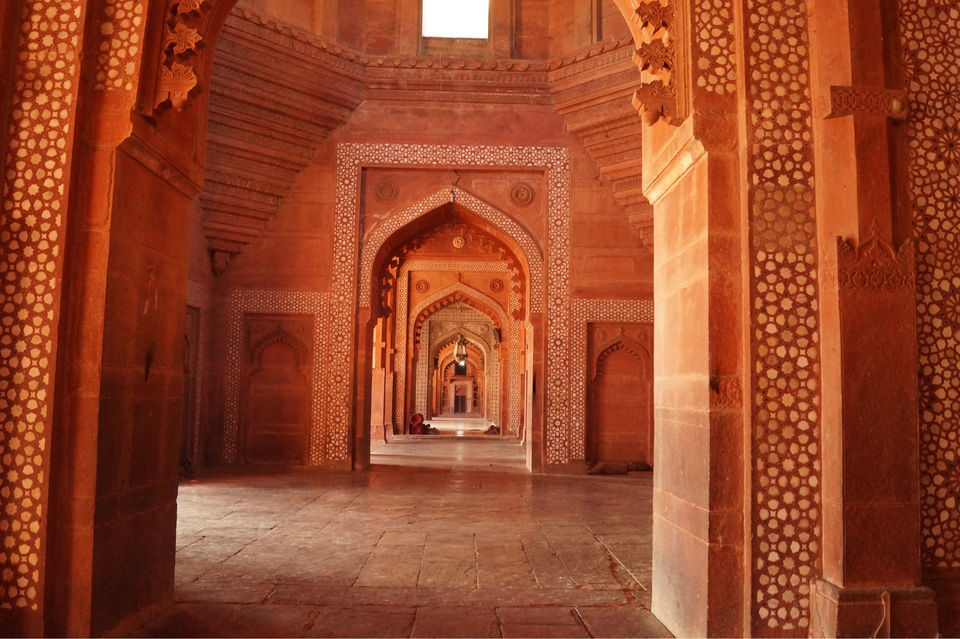 Photo of Fatehpur Look Book by Anuja J