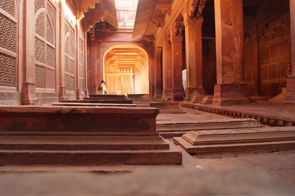 Photo of Fatehpur Look Book by Anuja J