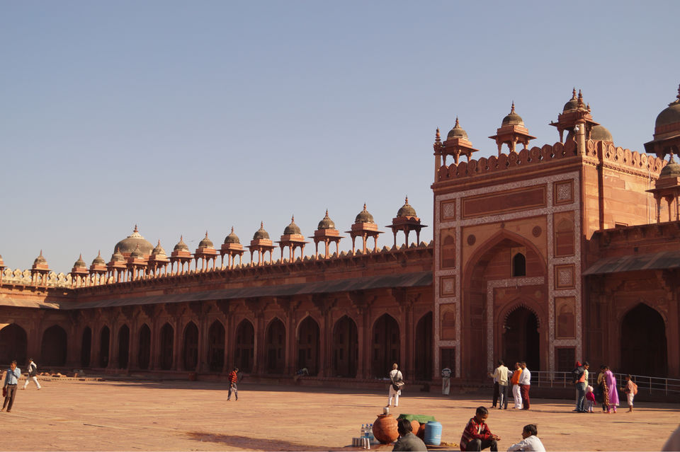 Photo of Fatehpur Look Book by Anuja J